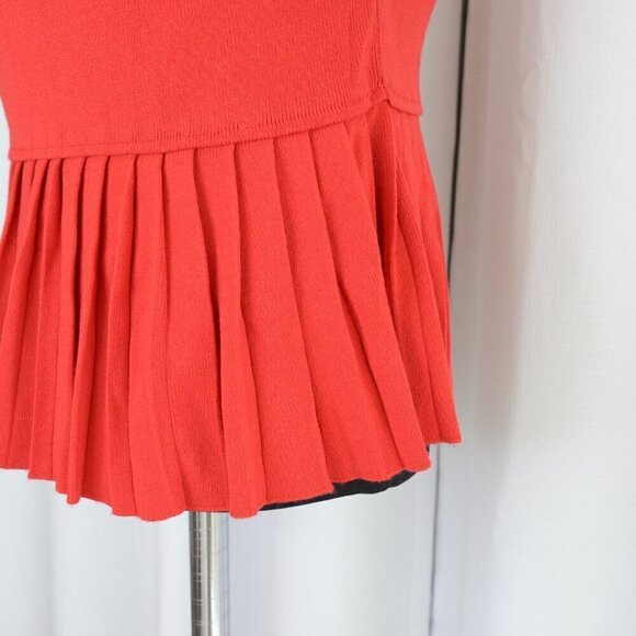 Pinko Cherry Red Italian Sleeveless Knit Pleated Top Sz XS - Picture 7 of 7